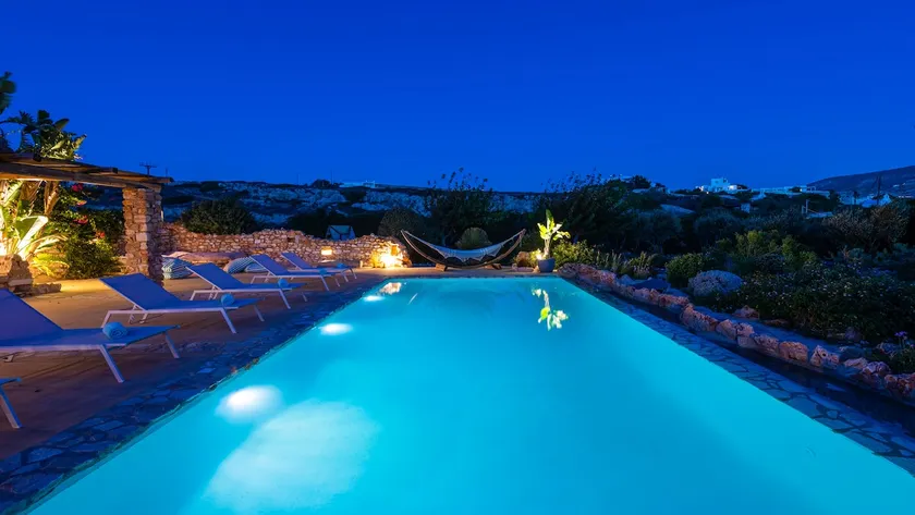 BLUE GREENS VILLAS - Image 1