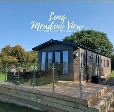Long Meadow View Lodge - Private Hot tub & Garden - Image 1