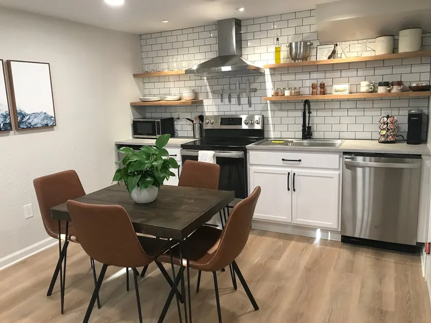 New Private Suite in Golden | Patio | Washer/Dryer - Image 1