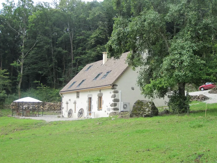 Gite, charming house in Auvergne with panoramic view - Image 1