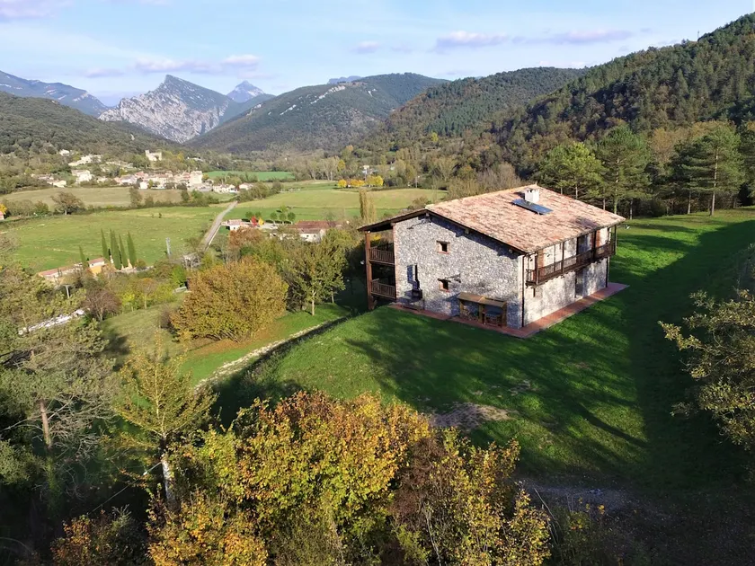 Restored and equipped rural house - Garrotxa - Image 1