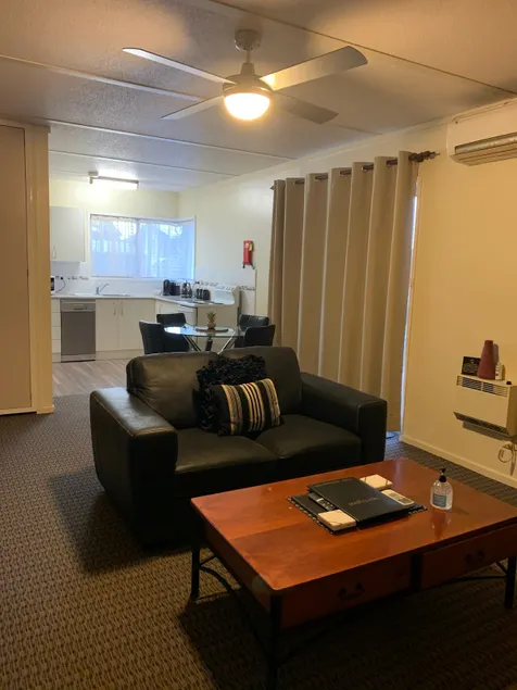 Westwood Motor Inn - Image 1