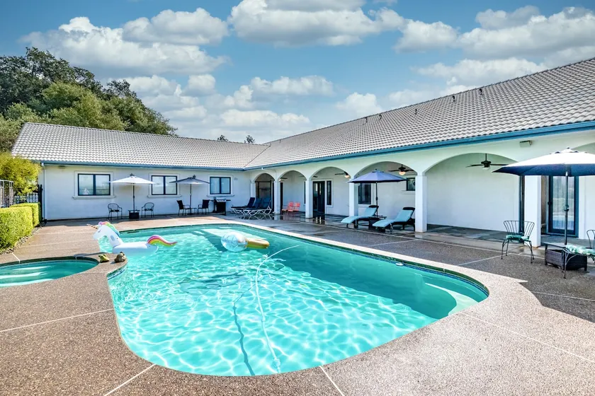 Mount Brow Vineyard /14 people/Pool/SPA/Yosemite - Image 1