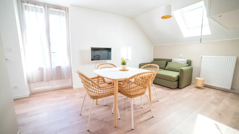 App*** 2/4 pers \"Nature\", air-conditioned with garden - Image 1