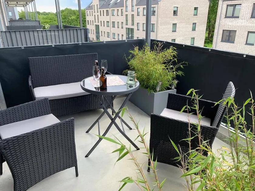 New vacation apartment with sunny balcony and large bicycle cellar - Image 1