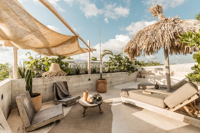 PH TOTALLY PRIVATE POOL & ROOFTOP @ La Veleta D8 - Image 1
