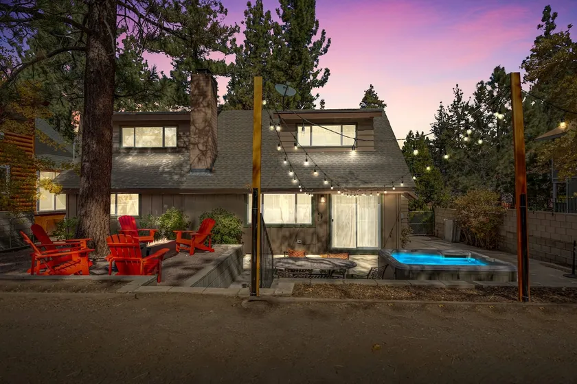 Moonridge chalet-with game room & spa - Image 1