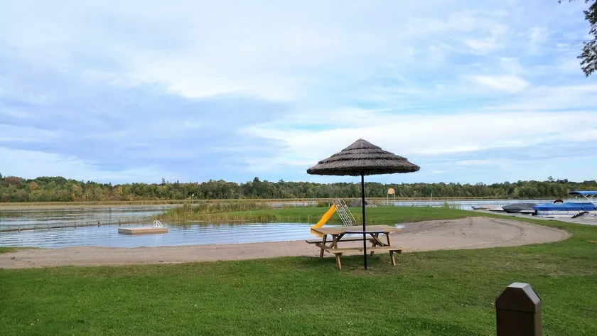 Lakefront-Kawarthas-Beach Playground-Villa 1 - Image 1