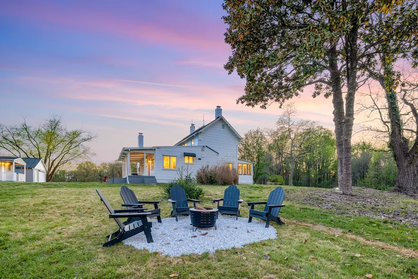 Unique Stay- Historic Fredericksburg Home - Image 1
