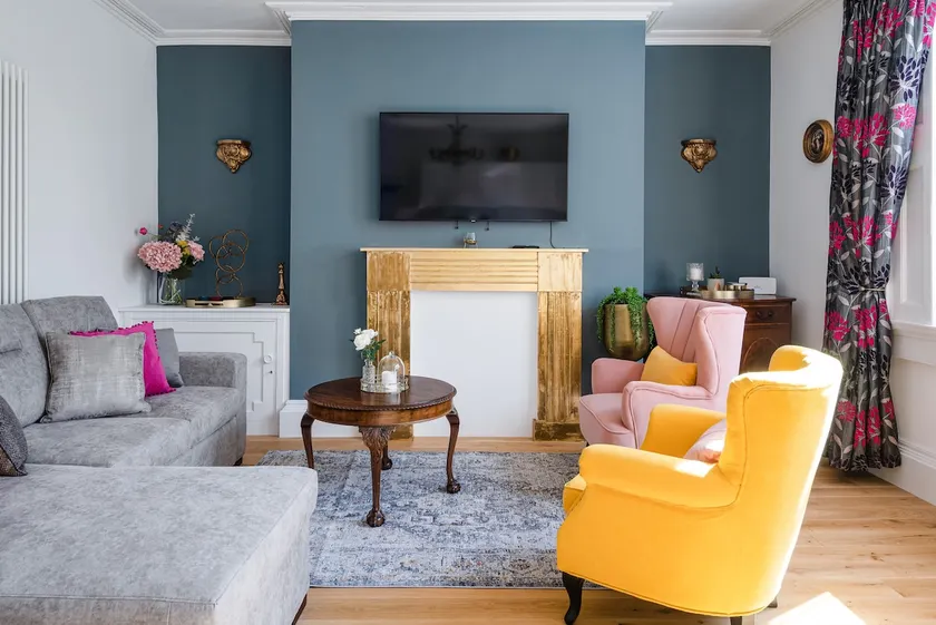 The Gilt – luxurious 1 bed apt near Royal Crescent - Image 1