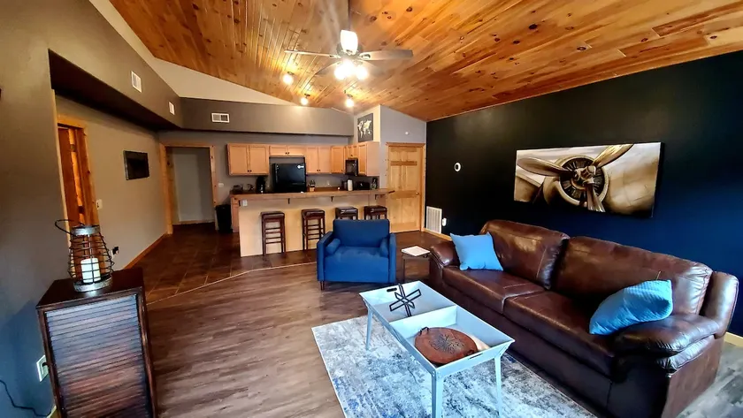\"The Loft\" @ Moxi Lodge and Lounge - Image 1