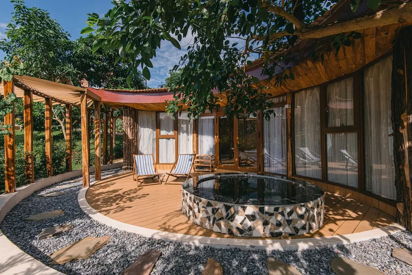 Crescent Moon House - Image 1