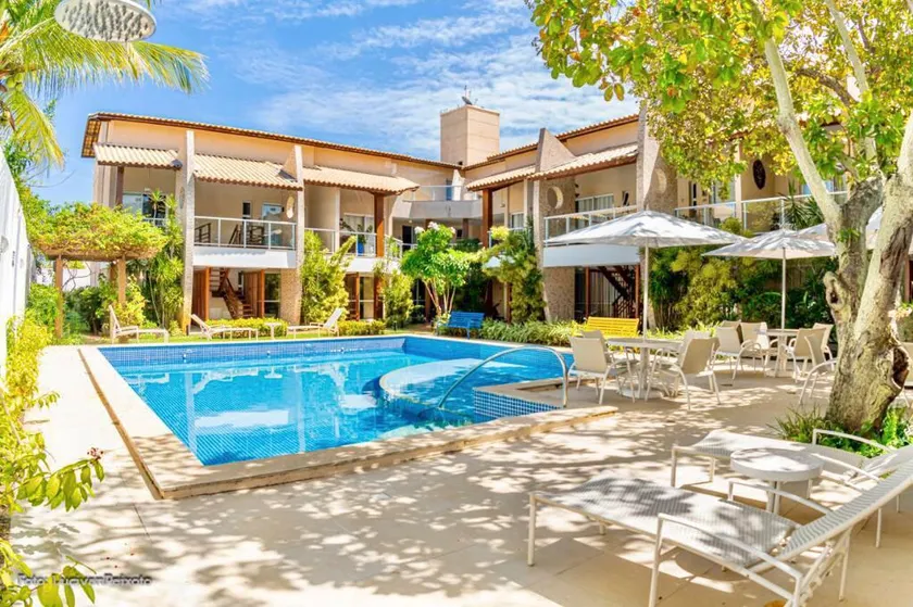 Seaside village, 10 people, 4/4, 4 bathrooms - Image 1