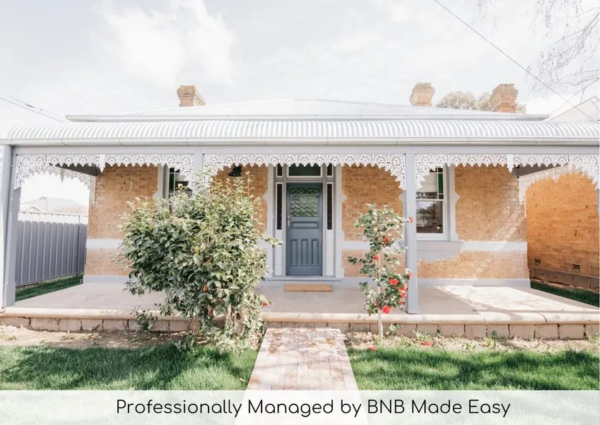 Dimby Cottage | Beautifully Restored Heritage Home - Image 1