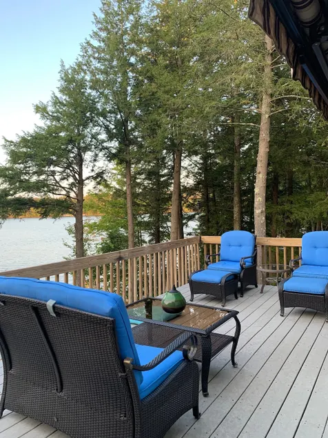 Half Moon Lake, Barnstead, NH vacation house on water front with firepit,  - Image 1