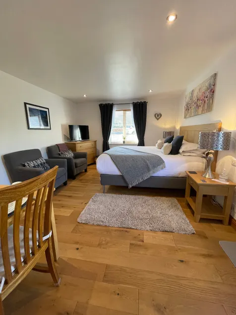 PRIVATE ANNEX NR KESWICK & FREE USE OF LUXURY SPA - Image 1