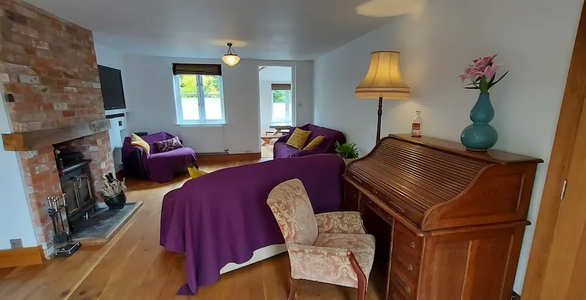 Tor Cottage, perfectly positioned! - Image 1