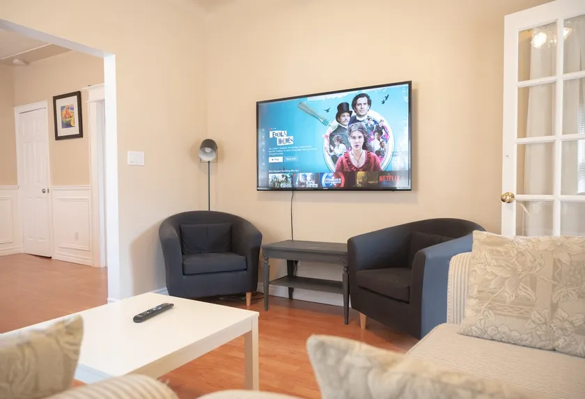 Your PLACE by the FALLS - 2BR 3BED 2BA - Image 1
