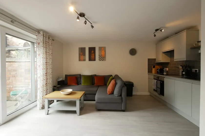 Crewe Short Lets 4 Victoria Court, Crewe - Image 1