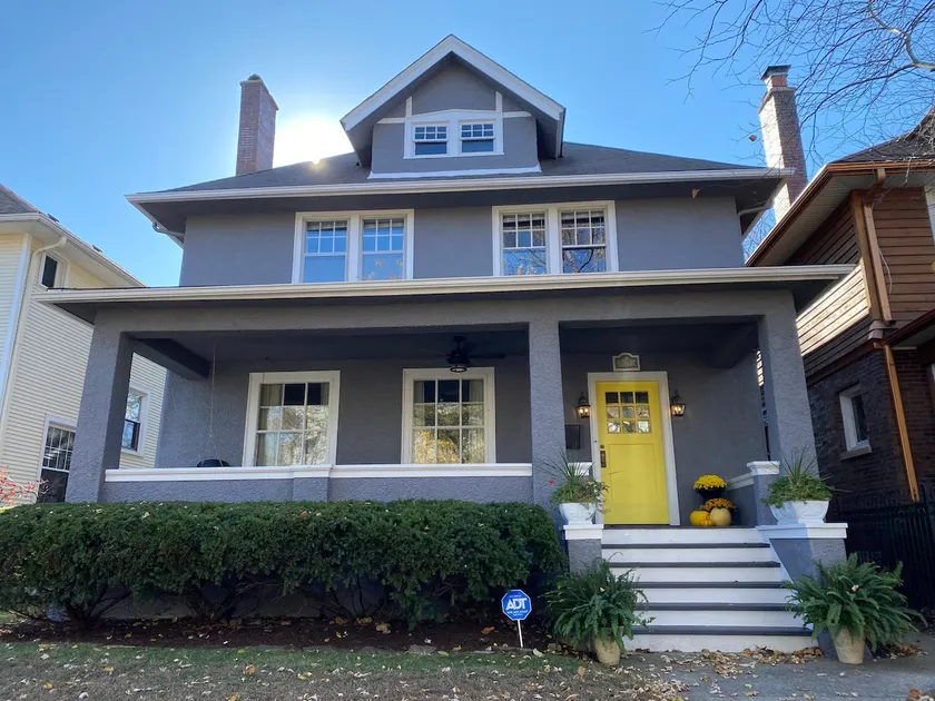 Only Urban Beach House in Chicago - Image 1