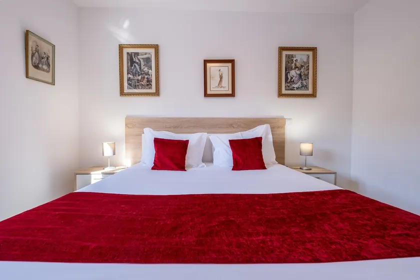 One-bedroom apartment with pool | Villa Montês - Image 1