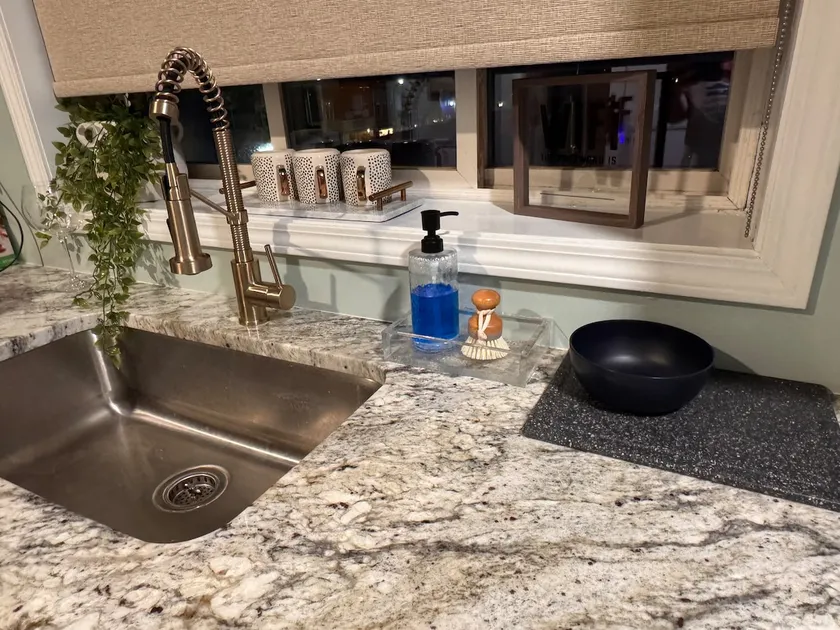 Downtown Apartment just minutes from everything. - Image 1