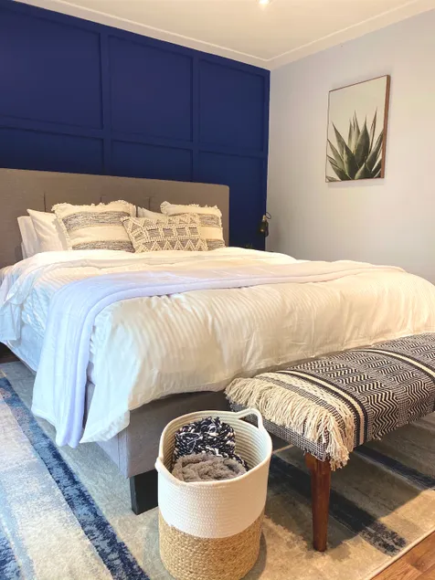 Beautiful Renovated Beach Cottage Home - Image 1