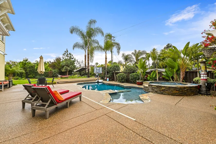 Luxury Family Resort Home Near Beach~ Pool ~ Hot Tub ~ Sportcourt - Image 1