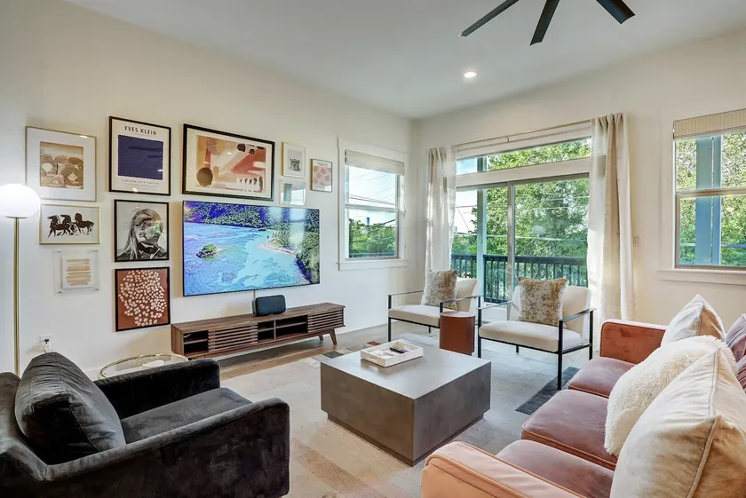 Bachelor(ette) Mansion | Heart of ATX | Sleeps 28 - Image 1