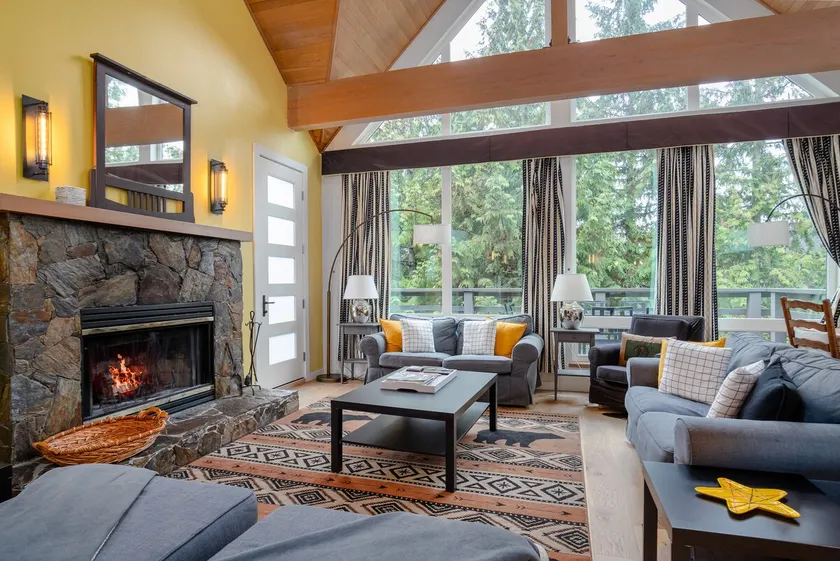 Sensational Snowgoose-Stylish-Sleeps 10-EV charger - Image 1