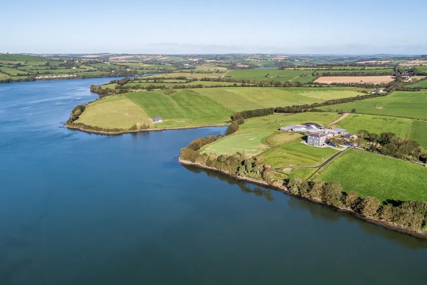 Ballywilliam House Kinsale,sleeps 32 guests, 6 bathrooms , 8 minutes drive to town - Image 1