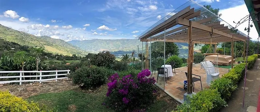 “El Paraíso” (Paradise) rest estate - Image 1