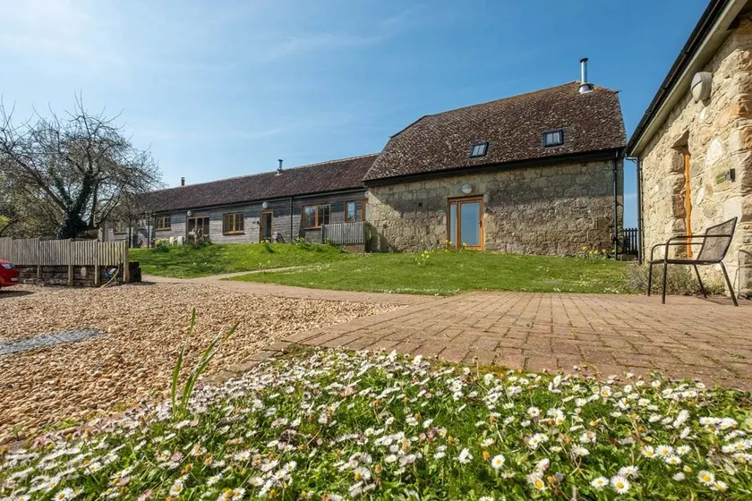 The Old Barn at Moor Farm - Image 1