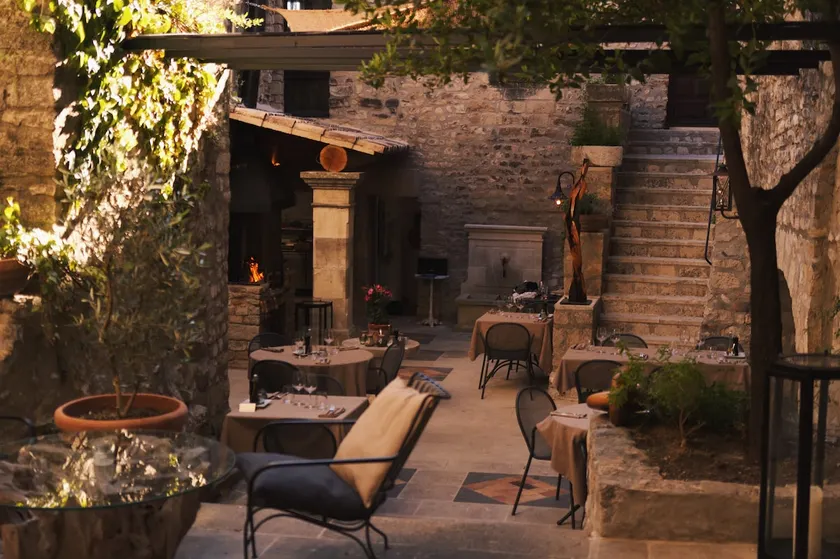 4-person accommodation in a hotel with pool - Image 1