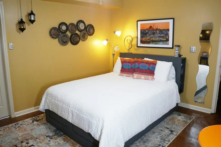 Locally Owned & Operated. World Class Hospitality. - Image 1