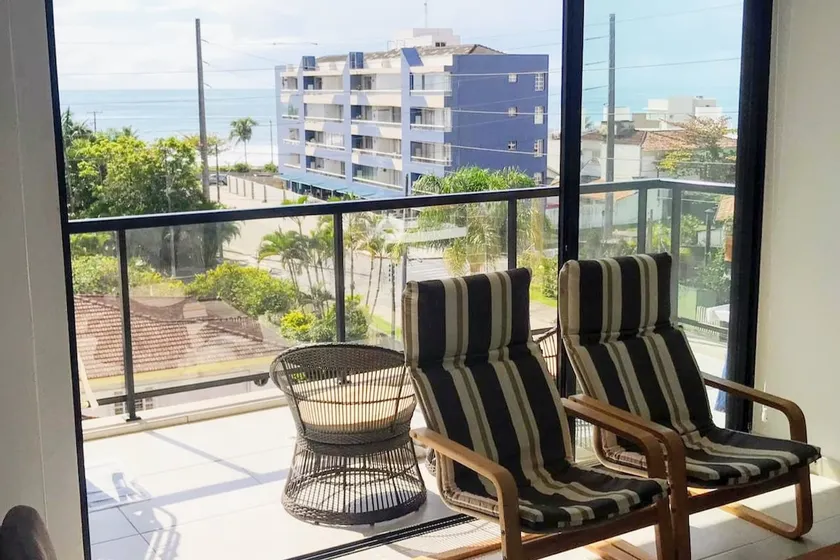 Close to the sea, air-cond., barbecue and Wi-Fi - Image 1