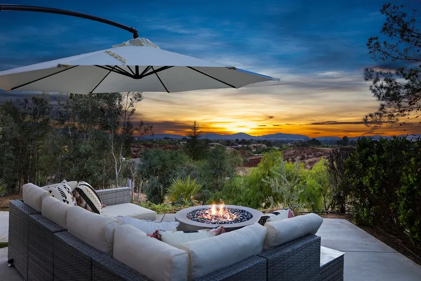 Your Wine Country Getaway Awaits! - Image 1