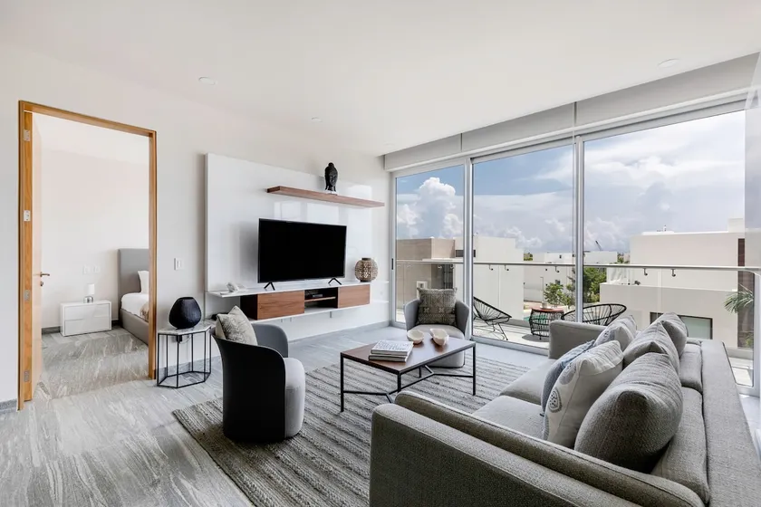 Exclusive apartment- Rooftop pool - Image 1