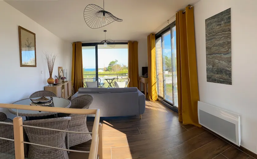 pontons view residence - Image 1