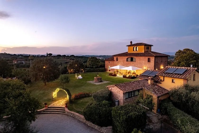 Private Tuscan Estate Pool – Exclusive July 2026 - Image 1