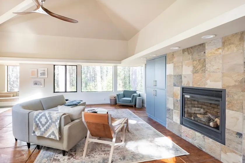 Private and spacious redwoods retreat at Sea Ranch - Image 1