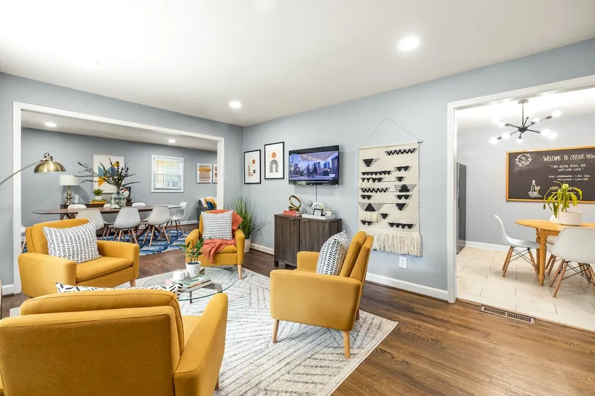 Large and Luxurious Modern Reno 10 min from DT ATL - Image 1