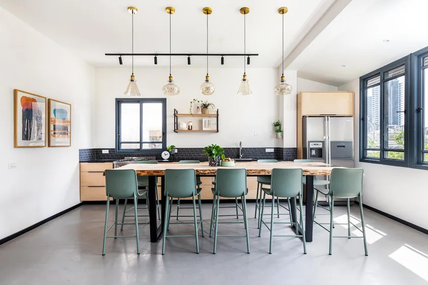 ★BEACH FRONT★ Brand new WOW Stylish apt. - Image 1
