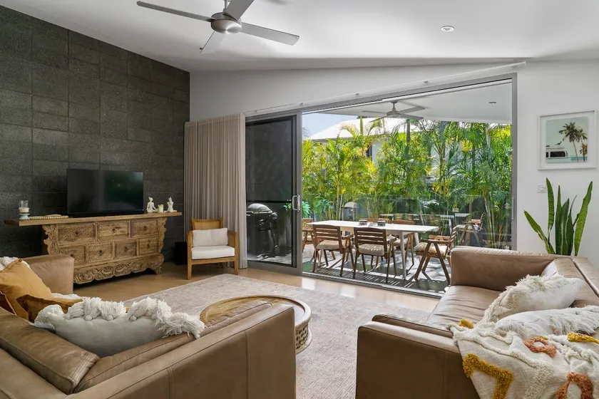 Byron Bay Holiday Homes - Marie and Fred's Villa - Image 1