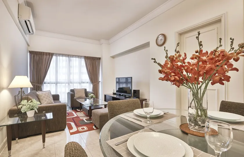 Comfy 2BR Deluxe in Northeast Singapore - Image 1