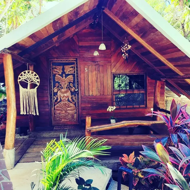 sharonus cabin with a pool - Image 1