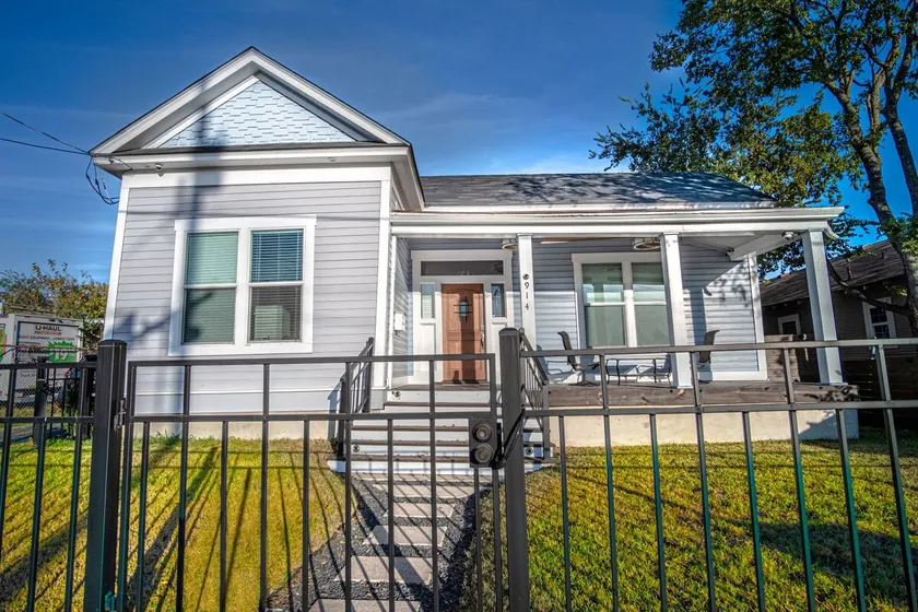 Prosperity Place Remodeled 3BR 2BA Near Downtown - Image 1