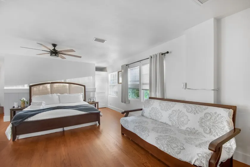 Palmetto Loft w/ Balcony 2 blocks from Lighthouse! - Image 1