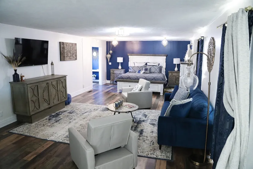 West Side Loft - Image 1