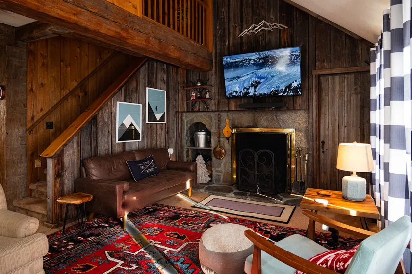 Forest Lane - Roomy Mt Snow Home with Hot Tub - Image 1
